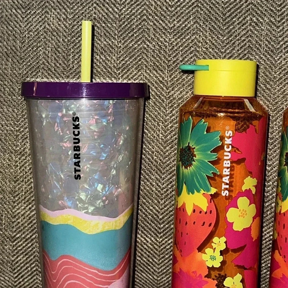 2019/2022 Starbucks Coffee Co. Bundle Lot of 4 Tumblers/Bottles/Cups w/lids - Picture 5 of 17